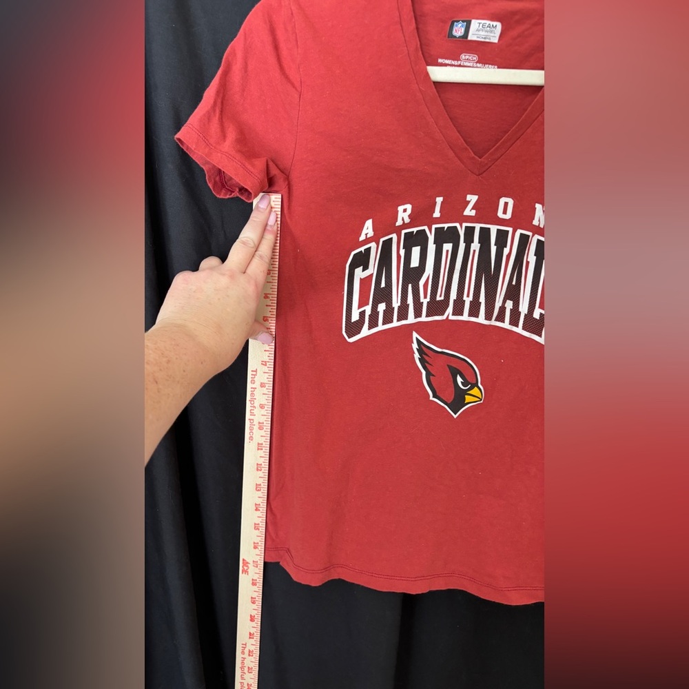 NFL Women's Red Team Apparel Shirt Women’s Small Arizona Cardinals V Neck - Picture 5 of 16
